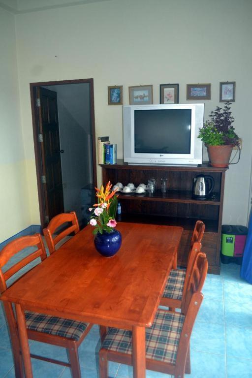 Oyo 851 On Hill Residence Patong 外观 照片