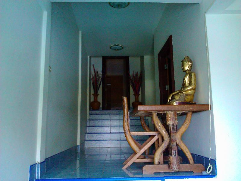 Oyo 851 On Hill Residence Patong 外观 照片