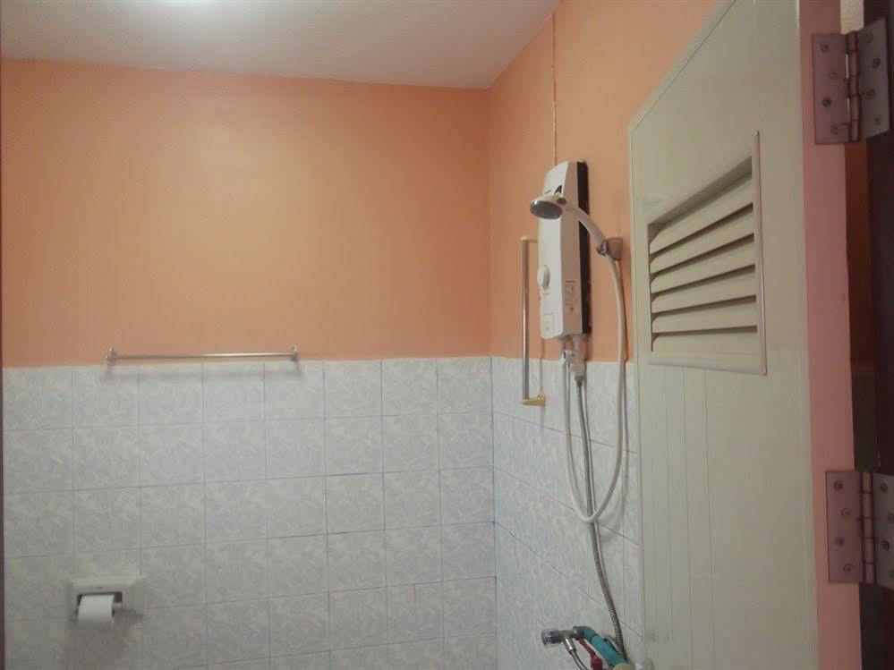 Oyo 851 On Hill Residence Patong 外观 照片